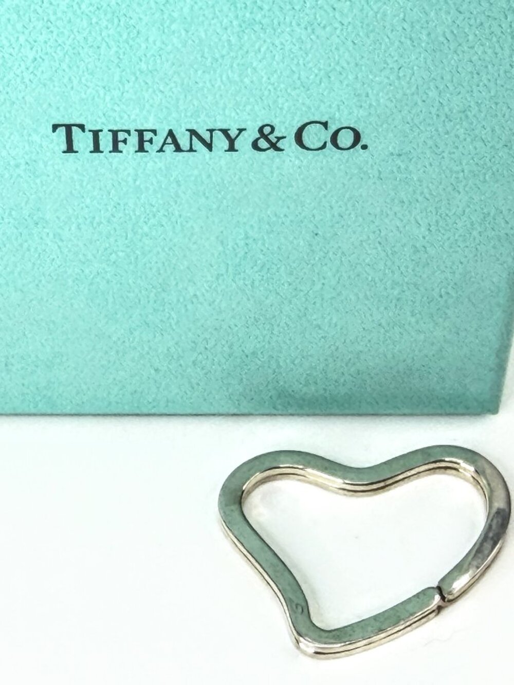 Vintage Tiffany & Co. Elsa Peretti Sterling Silver Heart Key Ring 1.5" SS497l